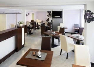 Hotel Luetzow Берлин Екстериор снимка